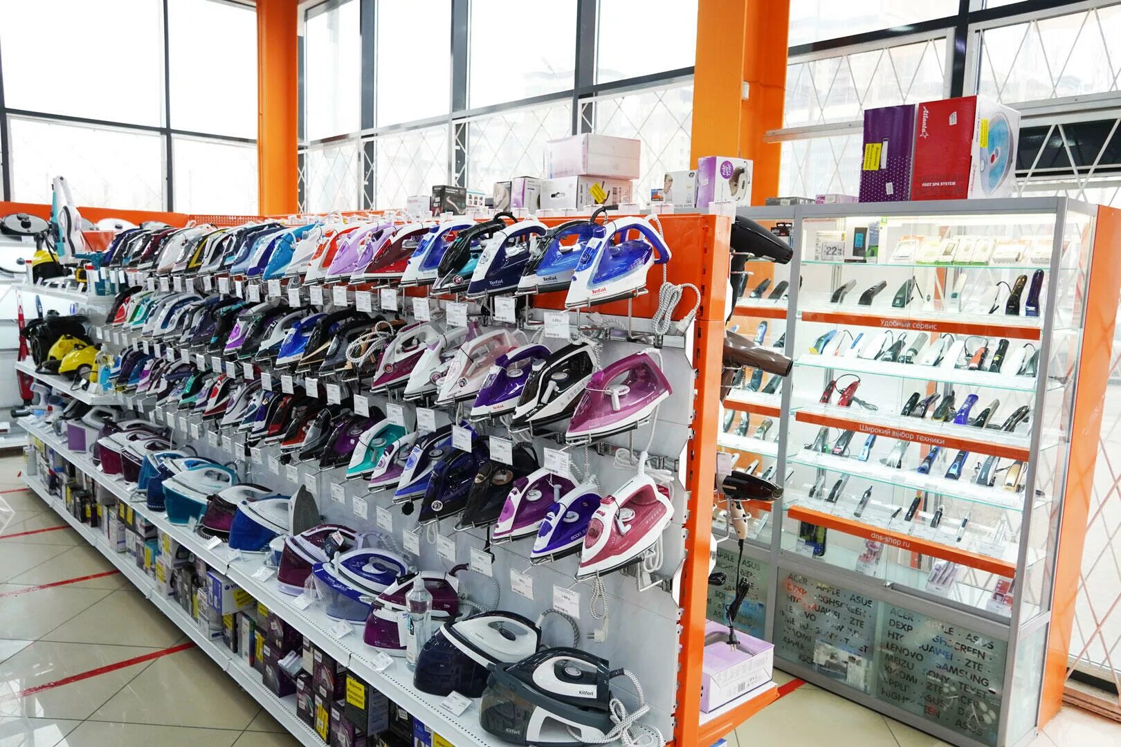 Где в воронеже дешевую цену. Где в воронеже дешевую цену. Воронежский центральный рынок конфеты. Где закупаются оптовики. Деревня вкуснотеево.