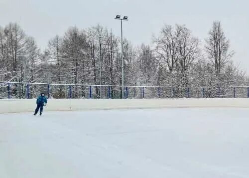 Каток ангарские пруды. Каток ангарские пруды 2024. Парк ангарские каток ангарские пруды график. Каток в парке. Каток ангарские пруды 2024.