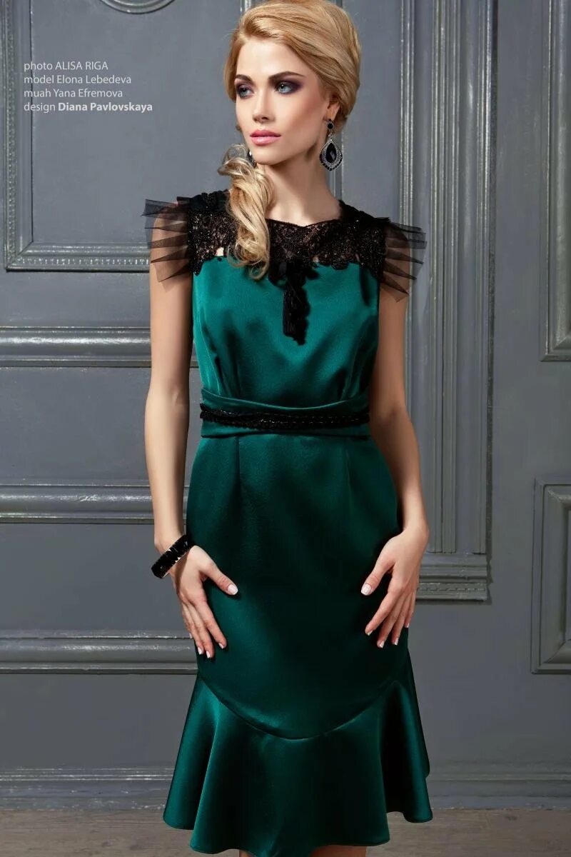 платье jovani зеленое. платье с пайетками. блестящее платье. платье блестящее короткое. платья зеленые 2021-2022.