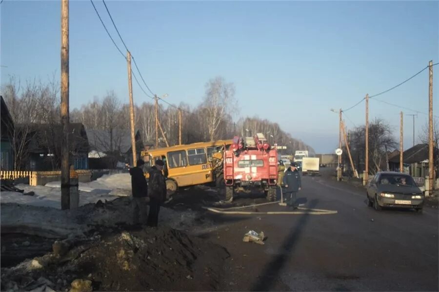 Погода тины красноярского. ДТП В Нижнеингашском районе. Аварии в Нижнем ИНГАШСКОМ районе. Авария в канифольный Нижнеингашский район.