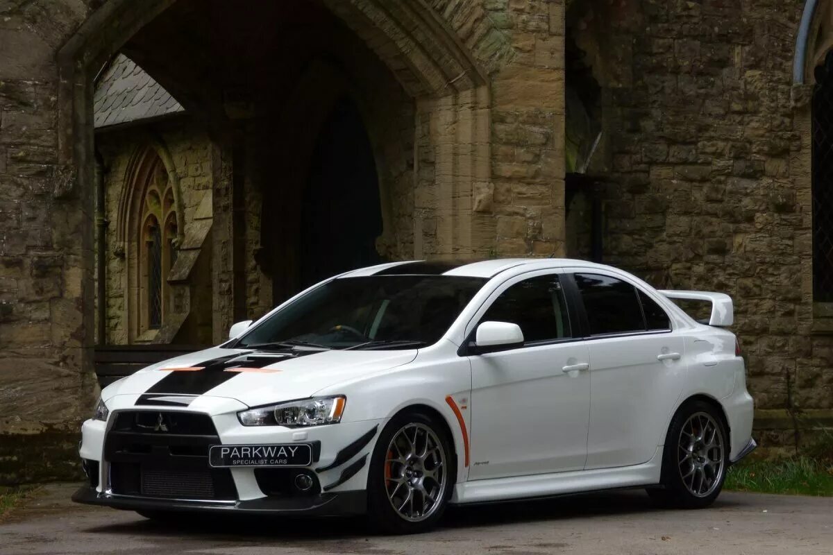 Митсубиси Лансер 10. Mitsubishi Lancer Evolution 10. Митсубиши Лансер 10 поколения. Mitsubishi Lancer Evolution x.