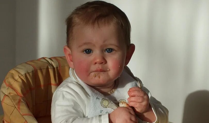 Малыш полтора года. Детки в полгода. Полтора года ребенку фотосессия. Фотосессия полгодика ребенку. Полтора года ребенку.