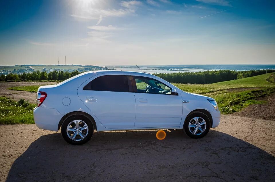 Диски cobalt. Chevrolet cobalt (2g). белый шевроле кобальт на 17 колесах. диски 16 на chevrolet cobalt. cobalt 195/60 r15.