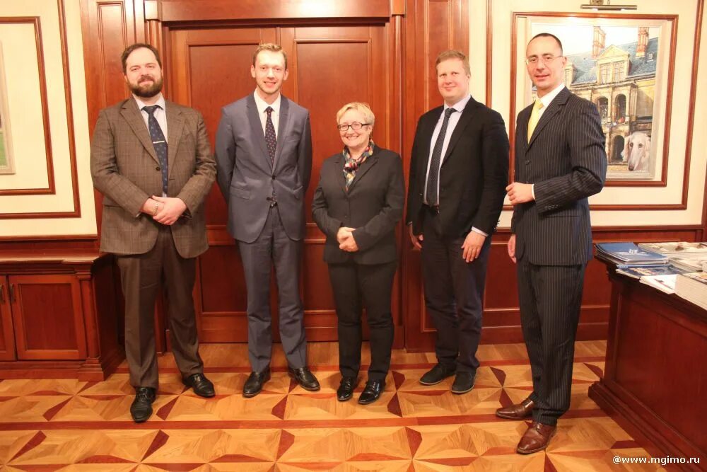 Наталья борисовна мгимо проректор. Заместители ректора мгимо. Сергей владимирович проректор мгимо. Байков мгимо. Морозов проректор мгимо.