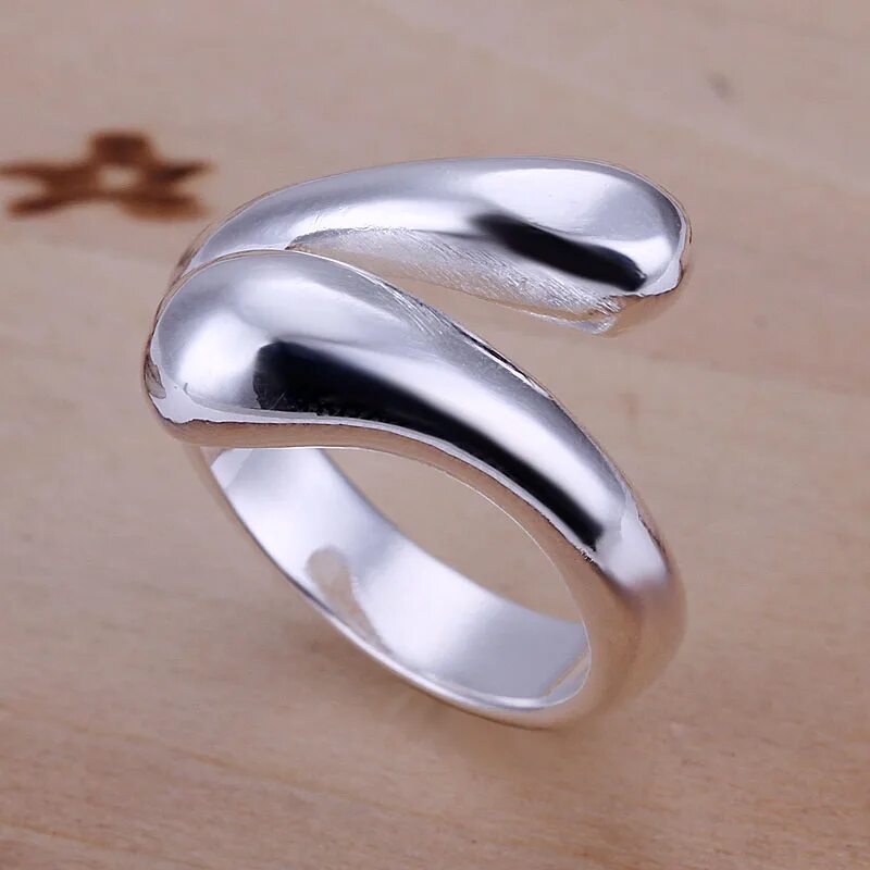 Серебряное кольцо. Кольцо регулируемое серебряное. Серебряные кольца женские. Кольцо с регулируемым размером.