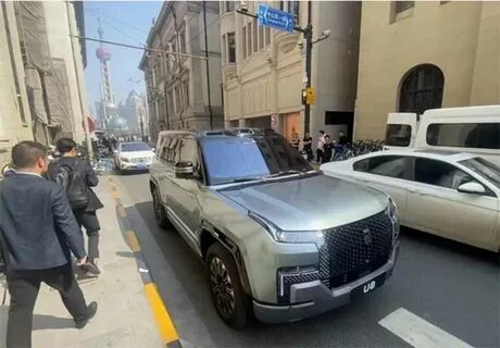 Yangwang u8 с гарантией в неокарс
