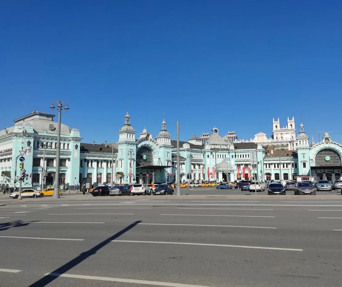 Белорусский вокзал, москва, площадь тверская застава, 7. Москва белорусская белорусский вокзал. Здание белорусского вокзала в москве. Москва белорусская белорусский вокзал. Белорусский вокзал 2020.