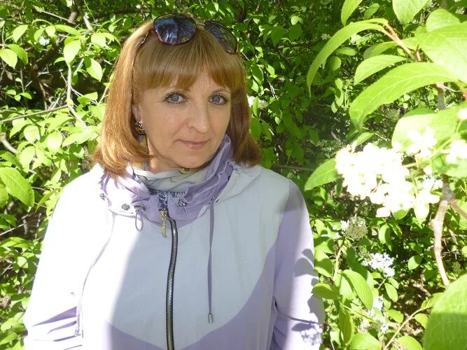 женщина в возрасте ищет спутника жизни. девушки алтайского края. незамужние девушки. регистрация в серьезных отношениях в барнауле. сайты об отношениях.