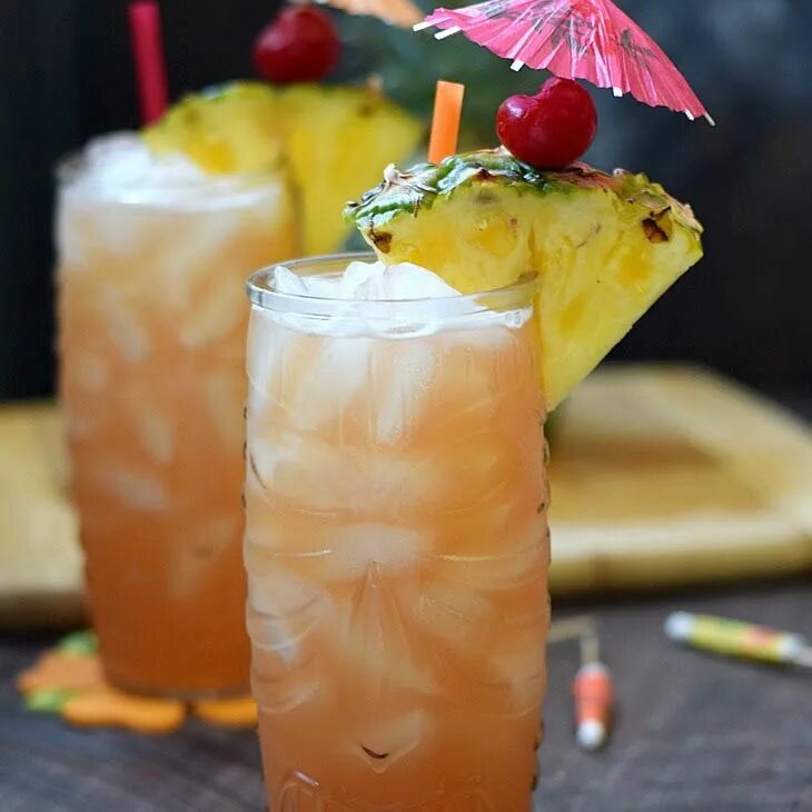 Mai tai коктейль