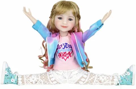 Кукла шарнирная Ruby Red Сара 37см — купить сегодня c доставкой и гарантией...