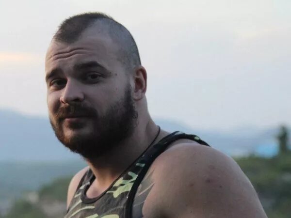 максим сергеевич марцинкевич. максим тесак. максим тесак. максим тесак. прическа могавк тесак.