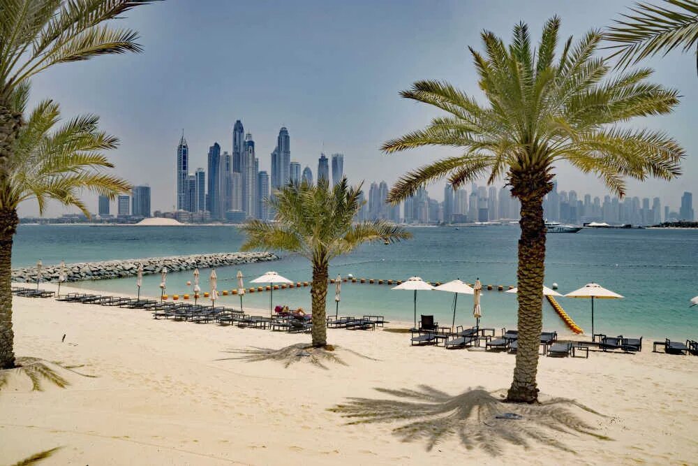 Парк аль мамзар. Аль Мамзар Дубай. Пляжный парк Аль Мамзар. Пляж Мамзар Дубай. Пляж al Mamzar в Дубае.