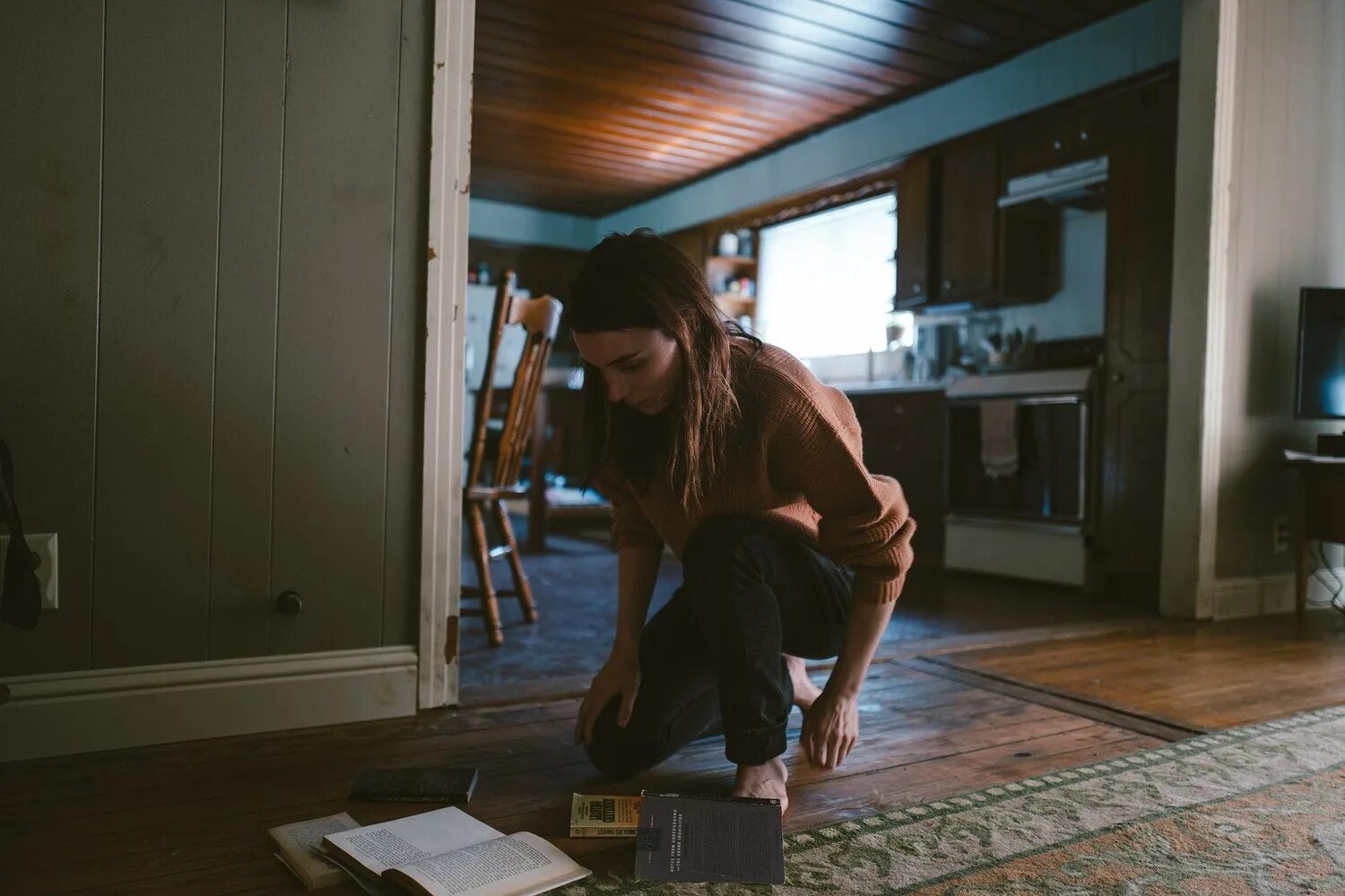 Колумбия сериал прислуга. 21 девушка пришла. С любовью, рози (2014) (love, rosie). 21 девушка пришла. Красный дермантин сериал нетфликс.