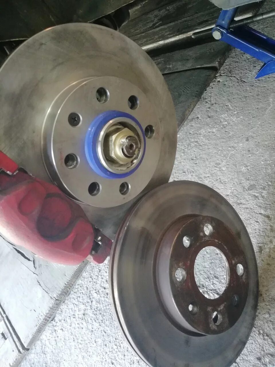 Тормозные диски нексия перфорация. Тормозные диски ланос 1. 5 тормозной диск. 5 артикул. Тормозной диск ланос.