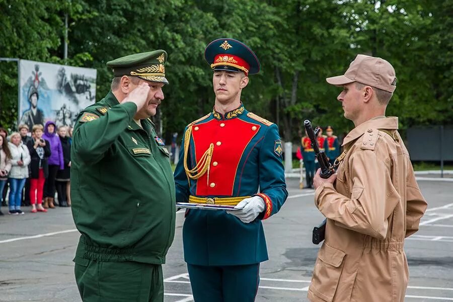 Воинское поощрение. Международный противоминный центр вс РФ. Награждение военнослужащих. Вручение военных наград. Поощрение военнослужащих.