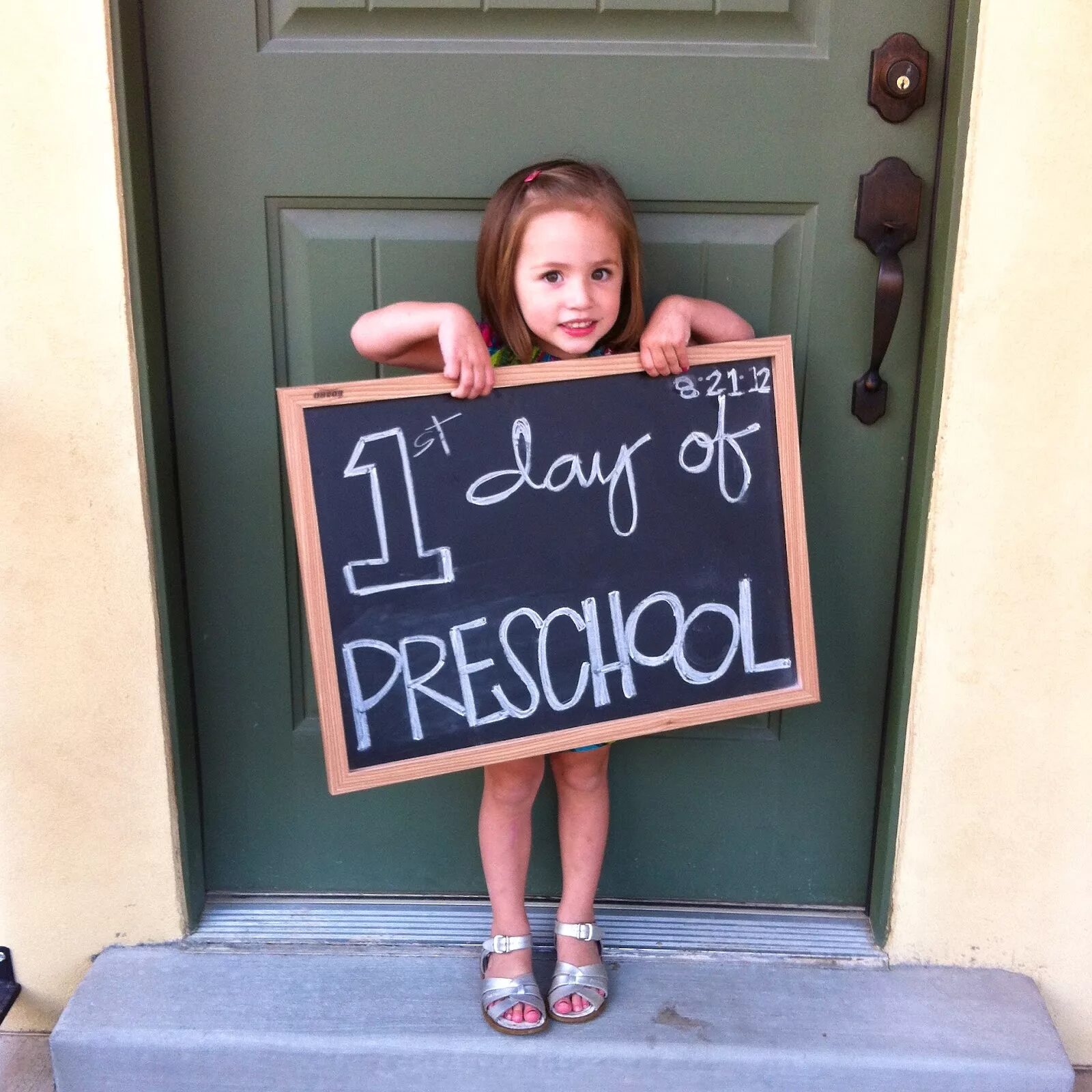 Vanessas first day at school. First day of school. vanessa s first day at school. first day without mom.