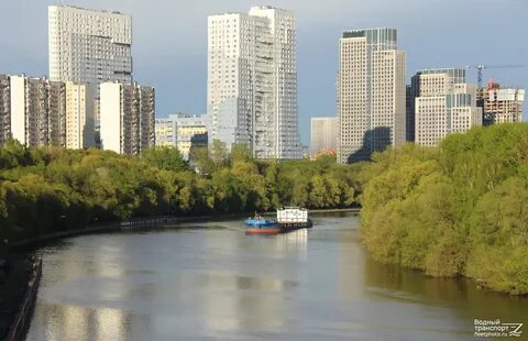 Строгино москва река