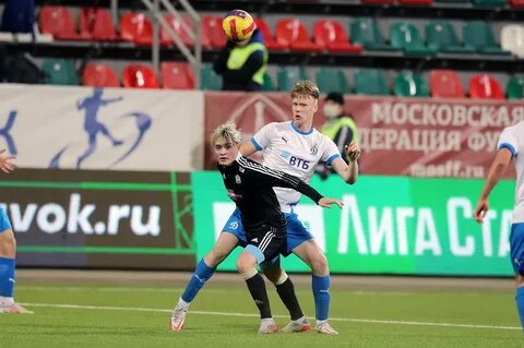 U u 19 0