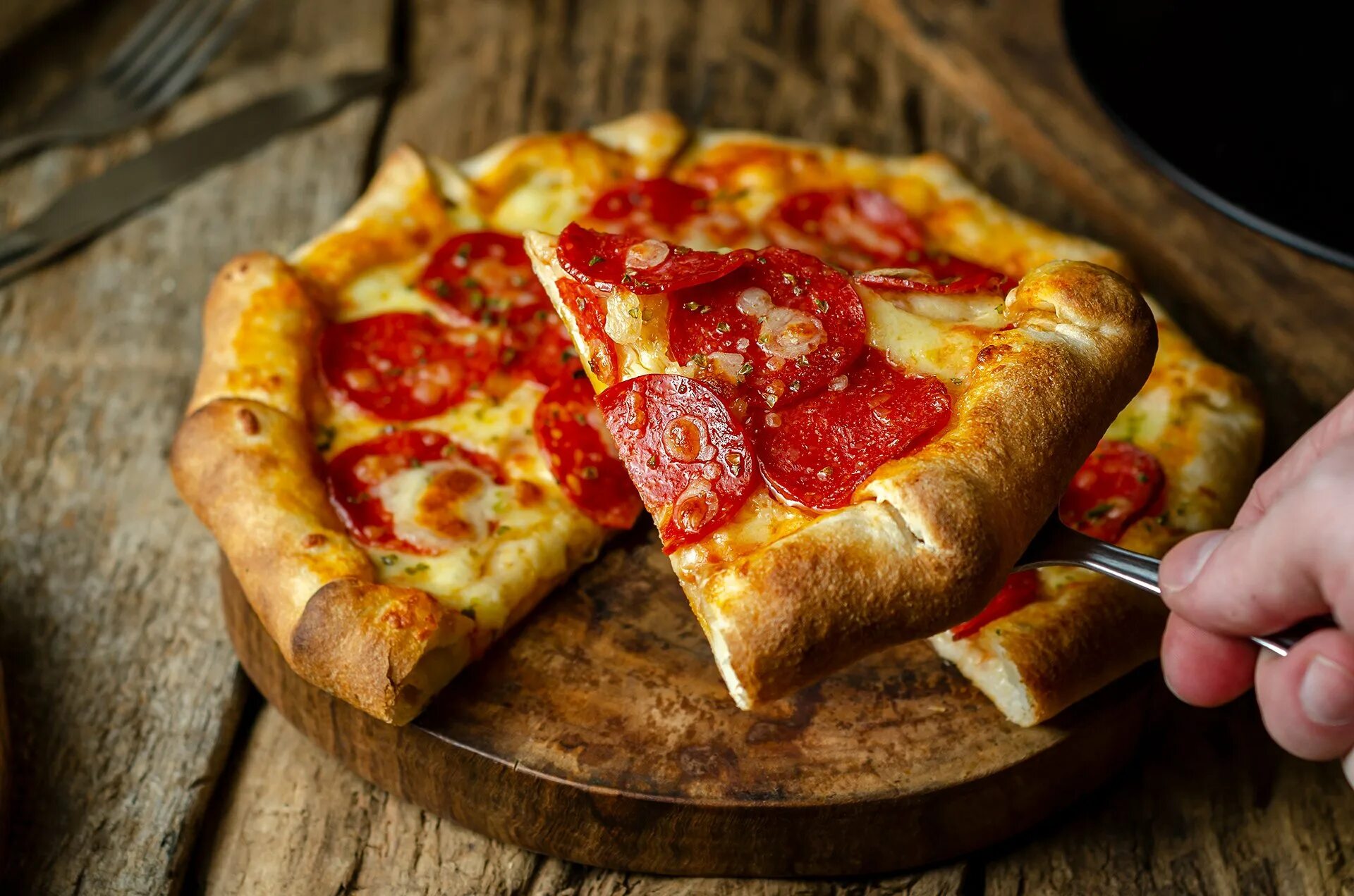 Маленькие пиццы. Мини пиццы оригинальное. Малая пицца. Малая пицца. Маленькие пиццы.