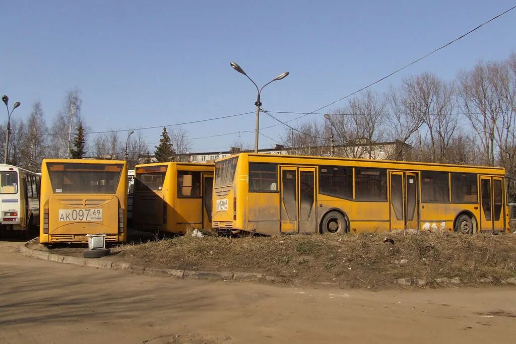 Лиаз транспорт верхневолжья. Горки тверь автобус. 60 2021. Тверь мамулино дтп автобус. 12 автобус тверь.