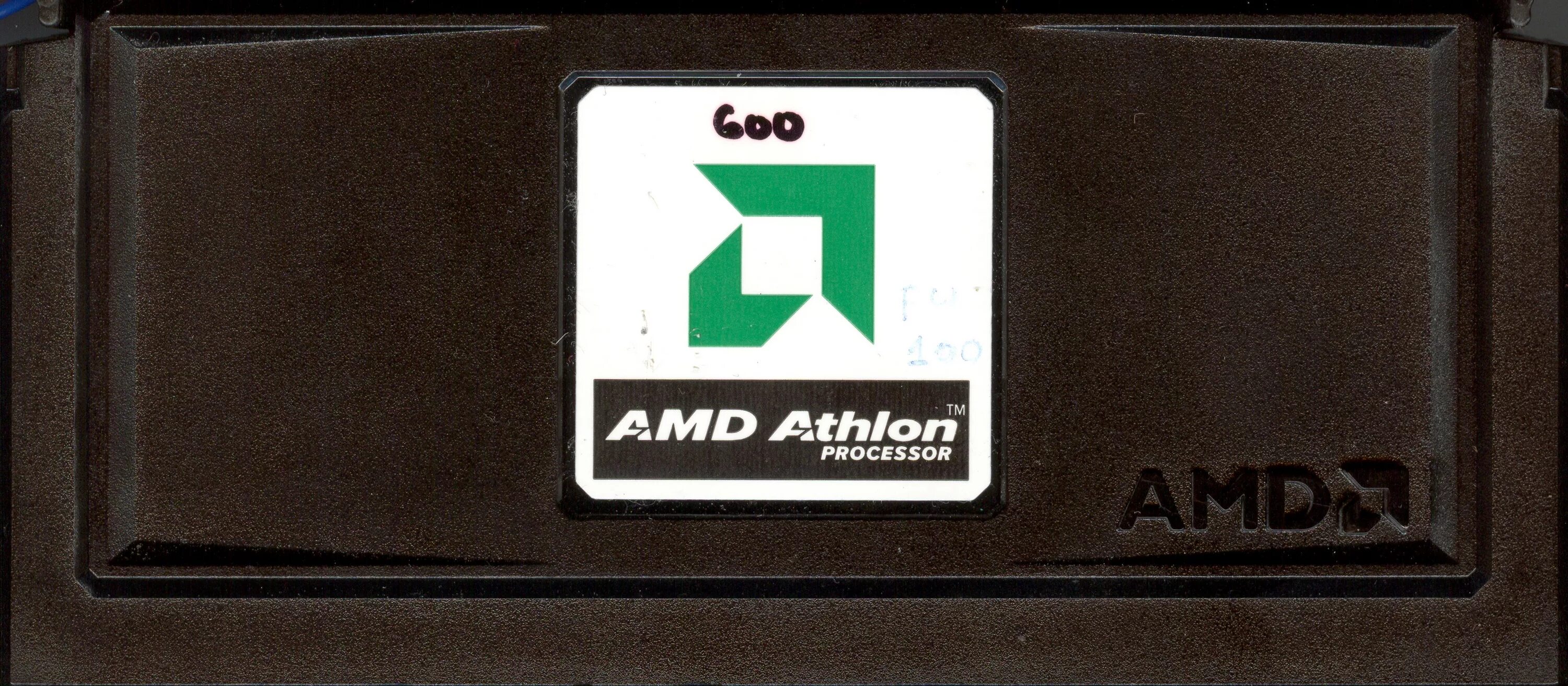 Athlon 650. AMD k7 Athlon. AMD Athlon Slot a. Athlon k7 процессор 2000г. Athlon 800 Slot a.