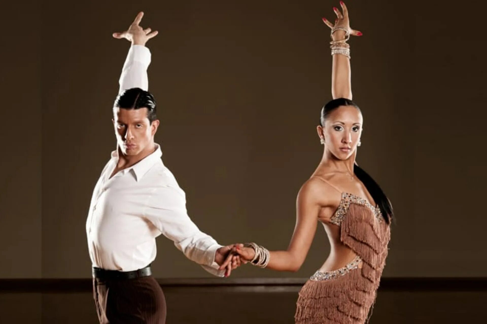 оксана лебедева латина бальные танцы. анна мельникова бальные танцы. джайв бальные танцы кики. спортивные бальные танцы джайв. михаил гребенюк бальные танцы.