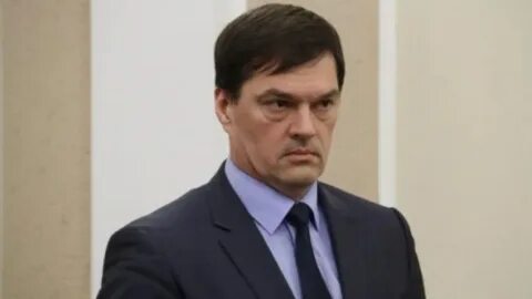 Руководитель министерства имущества