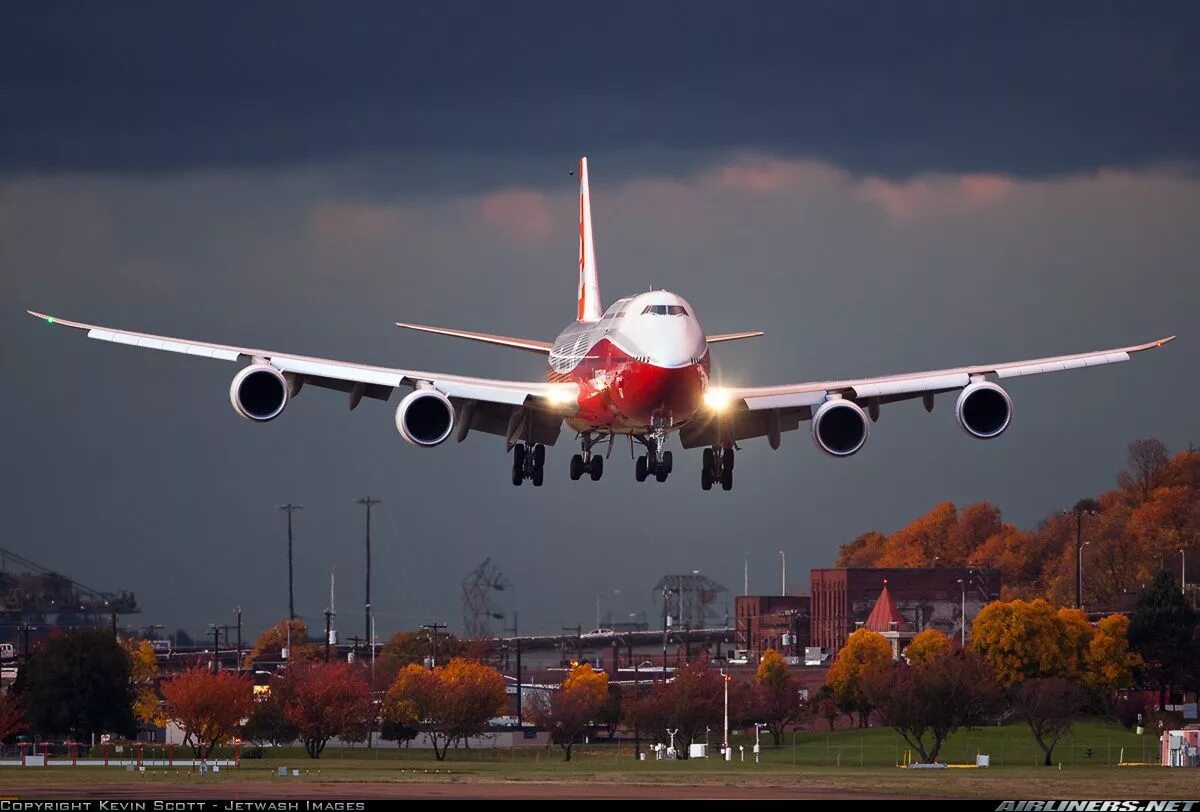 Покажи фотографии самолетов. Боинг 747. Самолёт Boeing 747. Гражданские самолеты Боинг 747. Боинг 747 фото самолета.