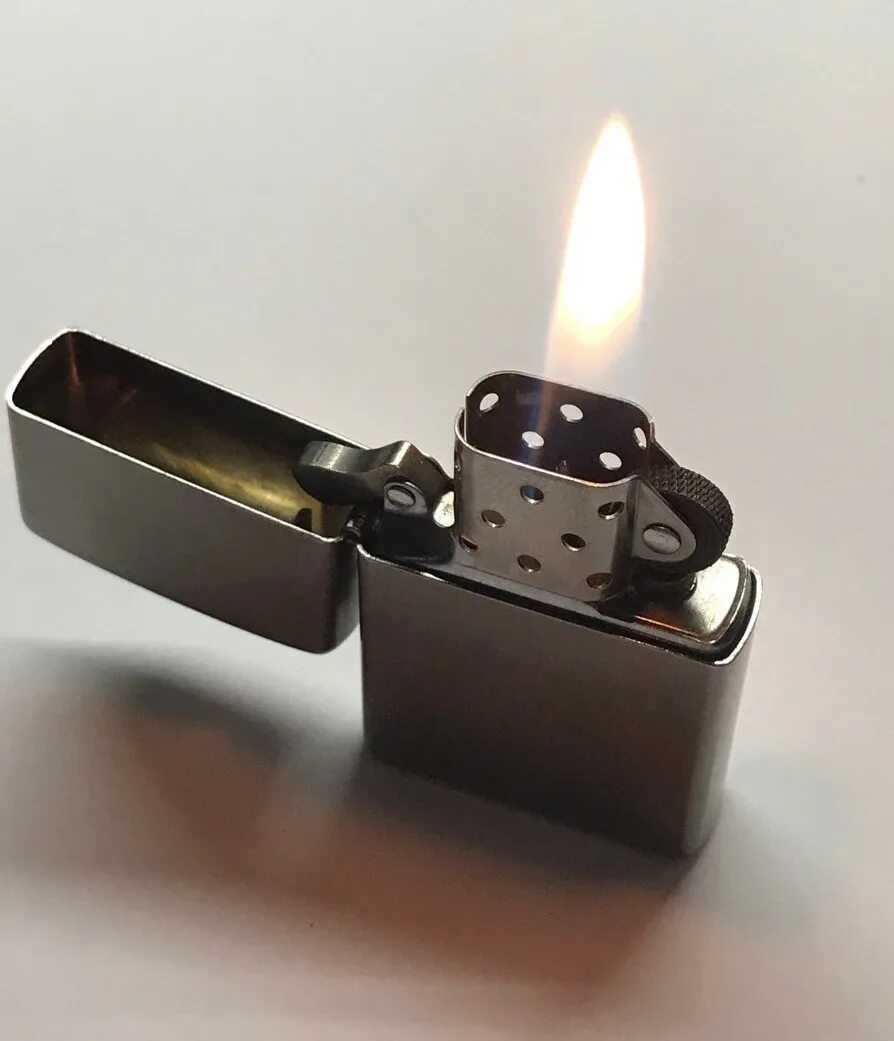 Зиппо Классик 207. Зажигалка Zippo Classic 207. Зажигалка зиппо Zippo. Зажигалка зиппо бензиновая 233. Бензиновая зажигалка купить в москве