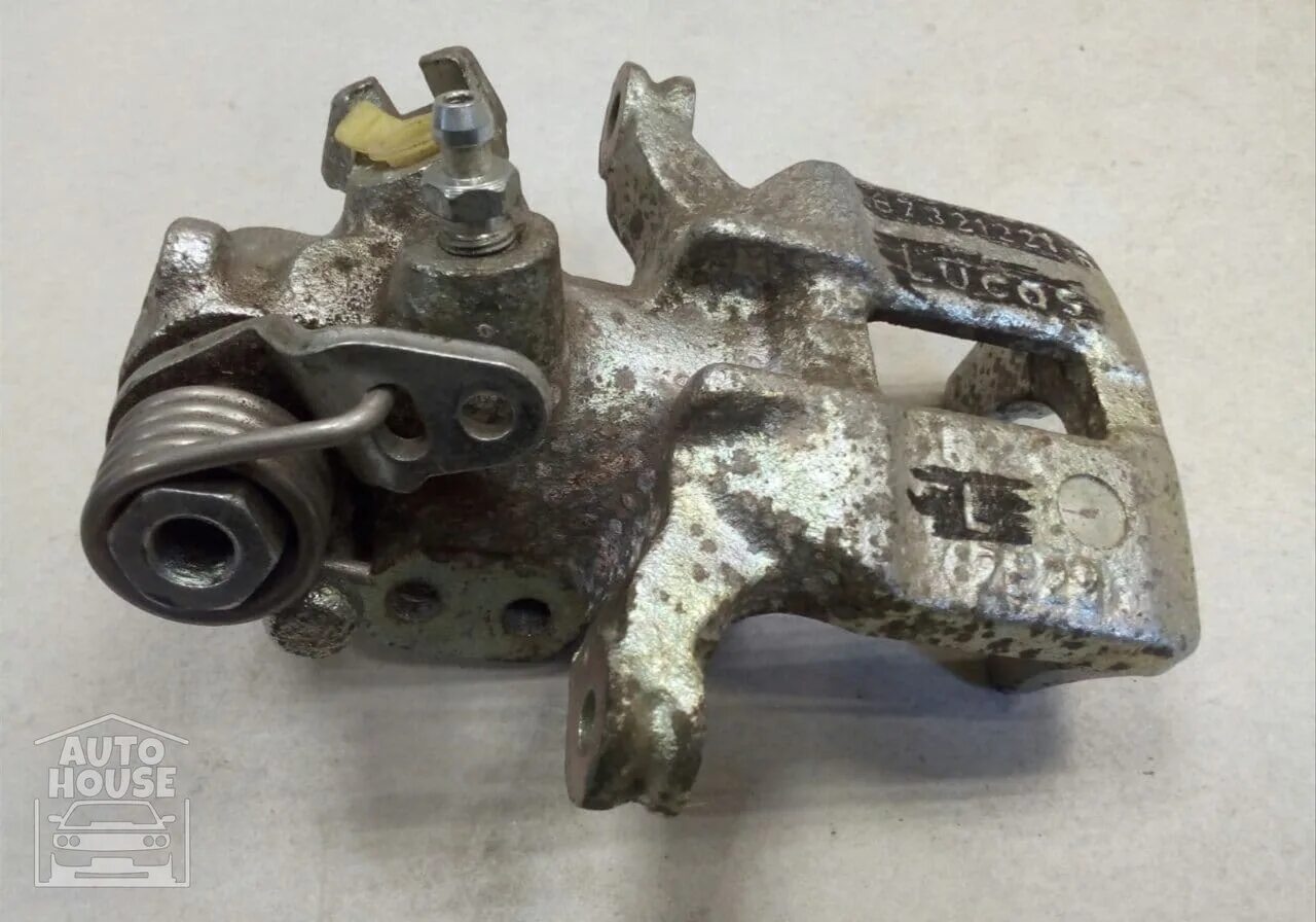 Суппорта задние б у. Суппорта задние б у. Суппорт тормозной задний passat b3. Суппорт задний matador jet. Новый суппорт кия соренто.