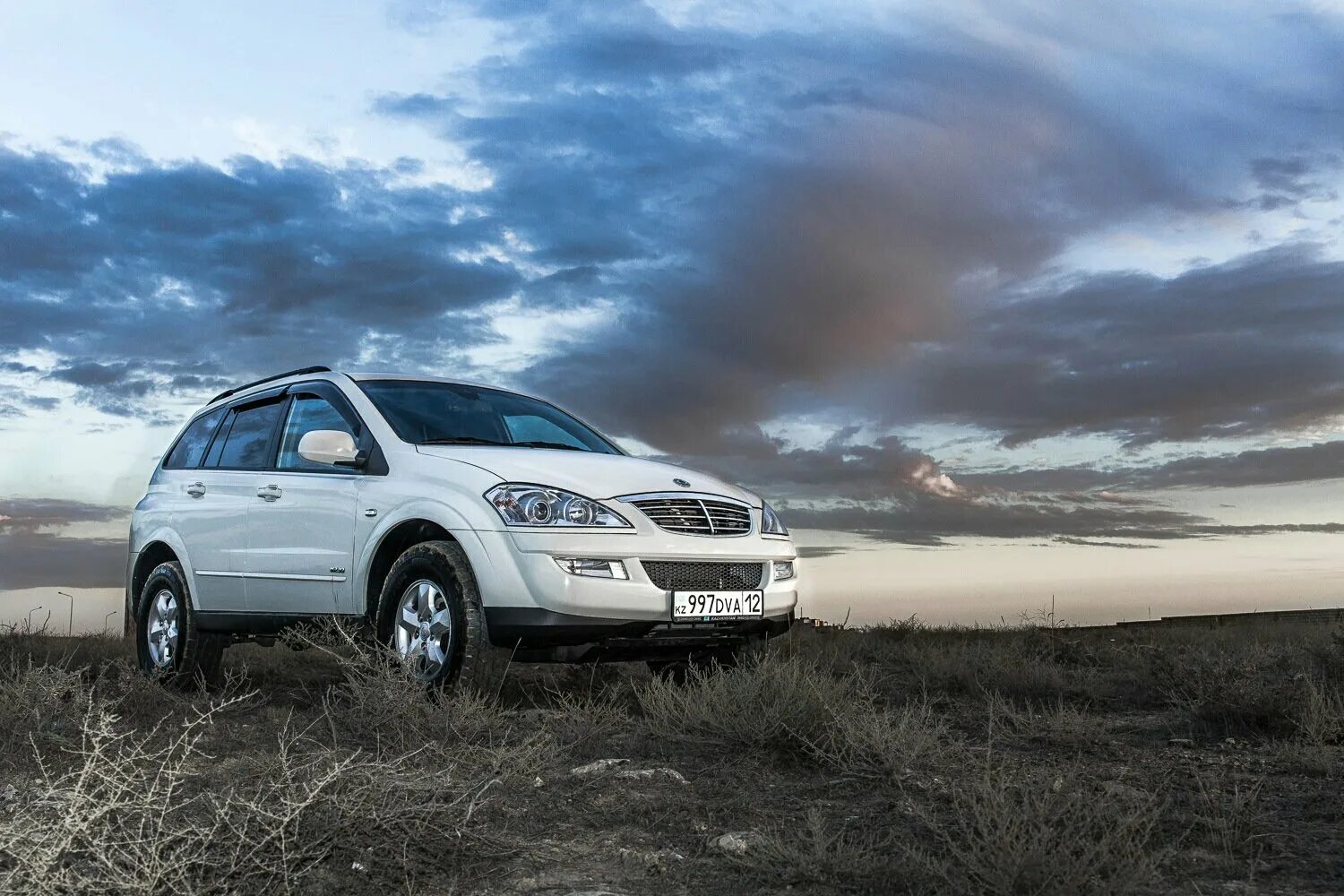 Кайрон годы выпуска. SSANGYONG Kyron 2013. Санг Йонг Кайрон 2013. ССАНГЙОНГ Кайрон 2013. Санг енг Кайрон 2013.