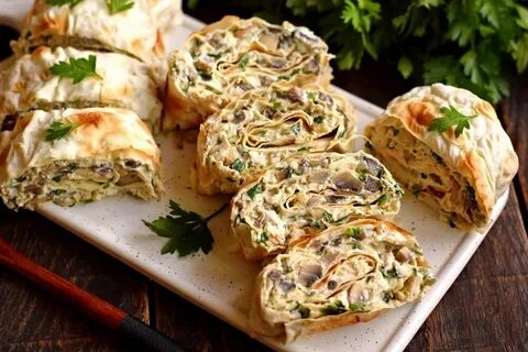 Рецепт рулетиков с грибами и сыром