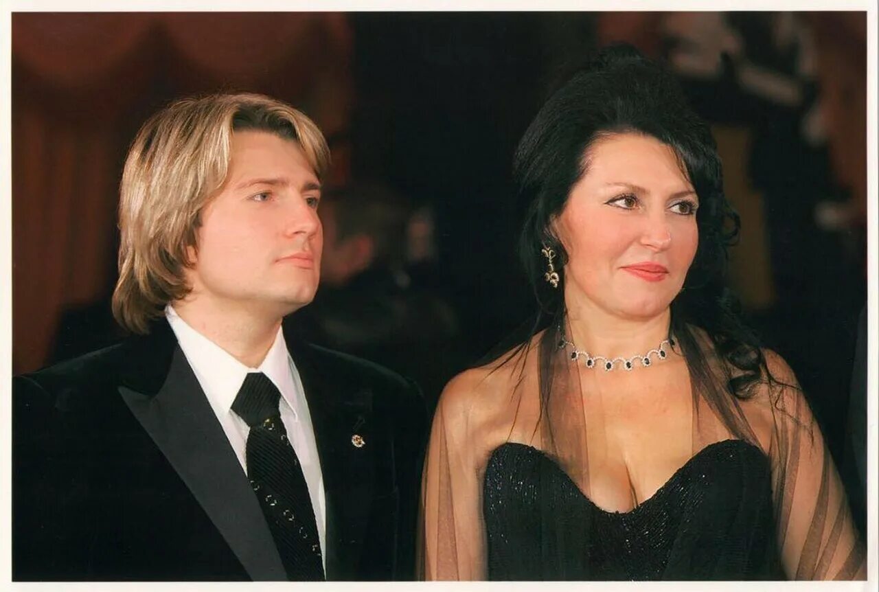 сколько лет маме баскова сейчас. елена баскова мама николая баскова. мама баскова елена николаевна. баскова елена николаевна. сколько лет маме баскова сейчас.