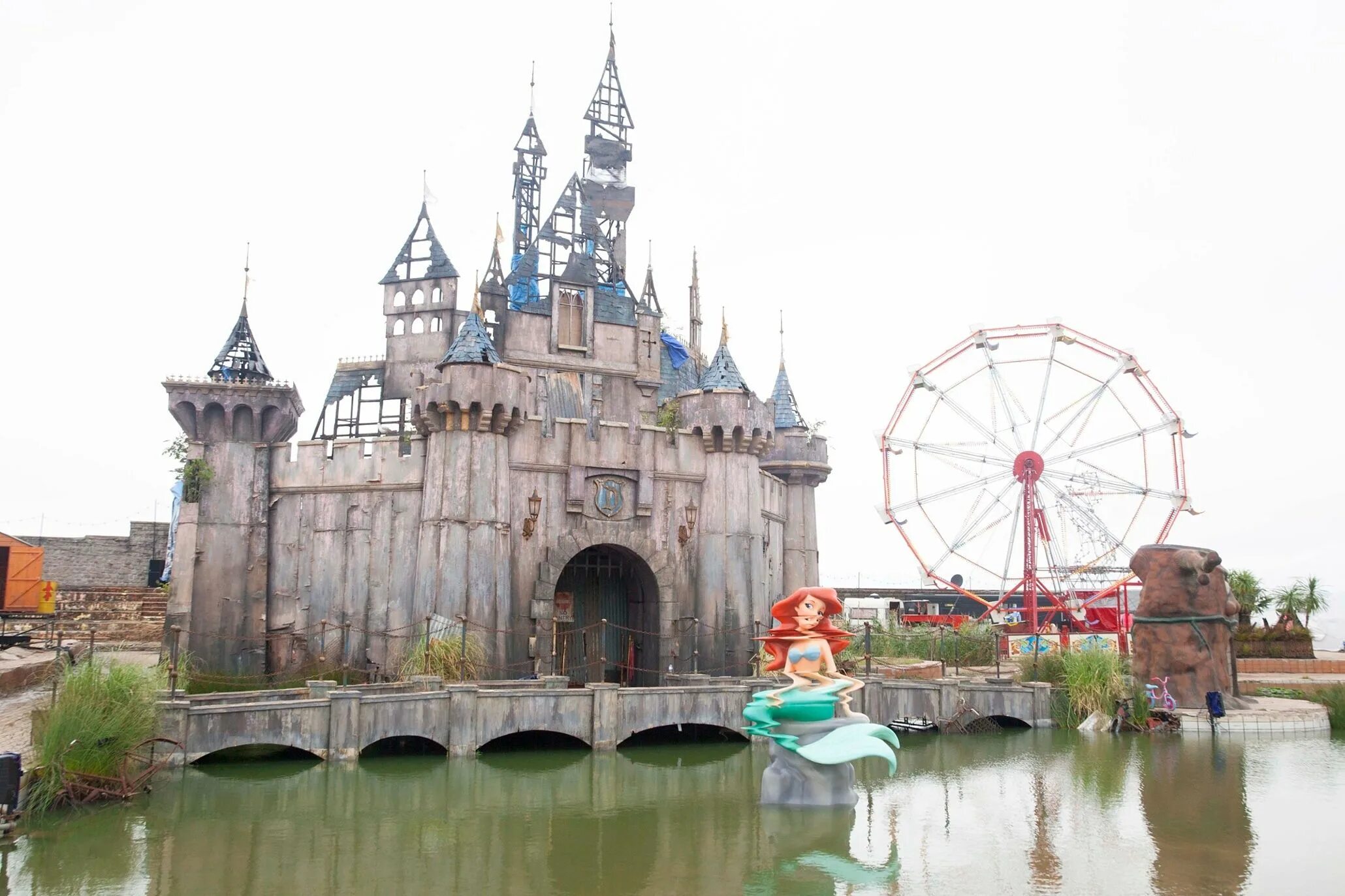 Диснейленд в сша. Тюльпан disneyland paris. Диснейленд в великобритании. Диснейленд сша лос анджелес. Закрыли диснейленд.