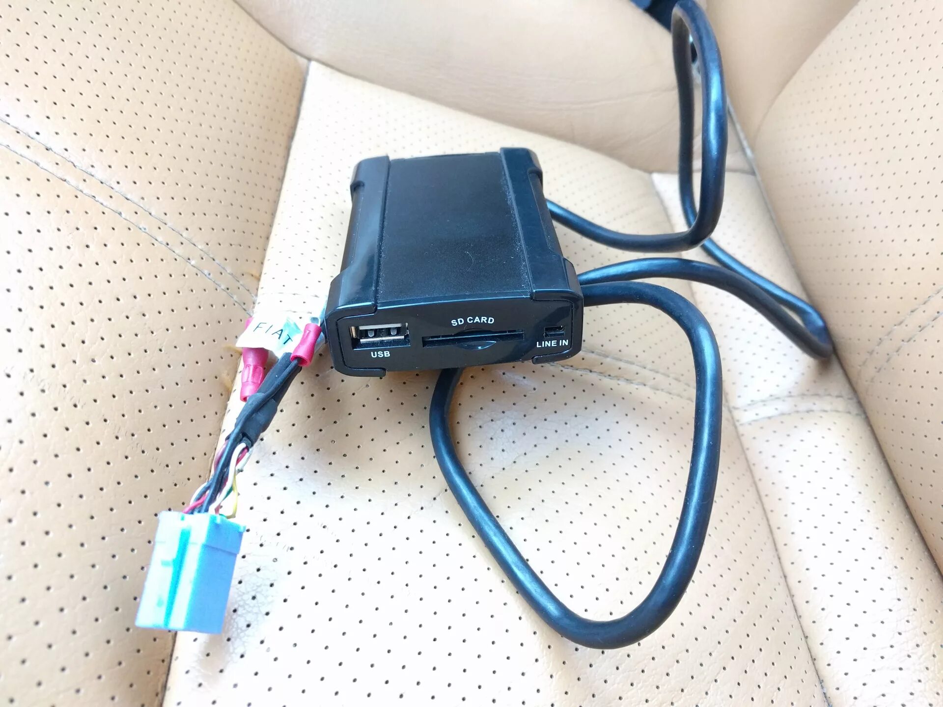 Адаптер Xcarlink USB/SD/aux Ford Focus 2. Адаптер Xcarlink USB/SD/aux Ford Focus. Xcarlink USB Toyota. Mp3 адаптер для штатной магнитолы Пежо 206. Mp3 адаптер