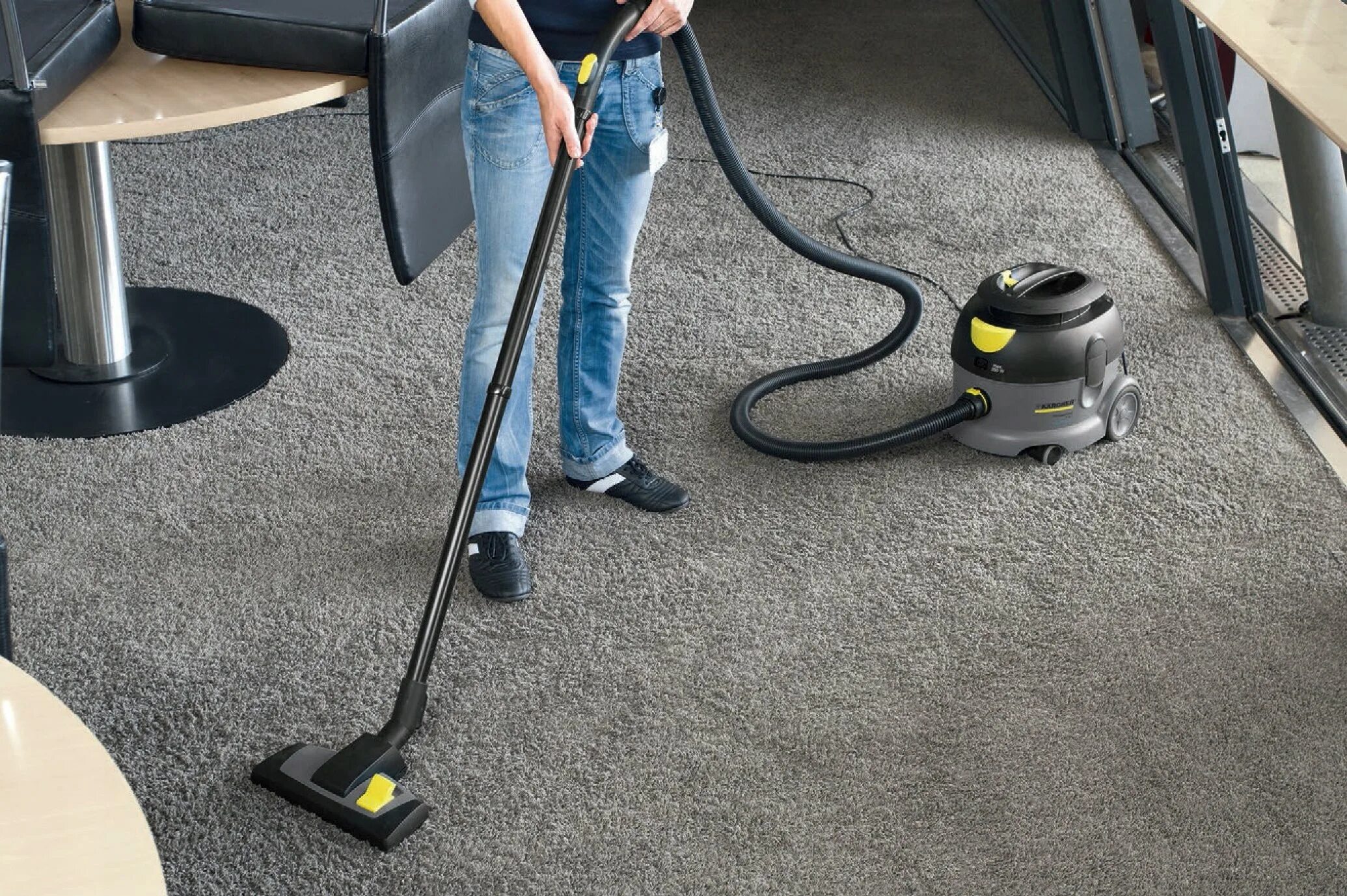 Пылесос не делает влажную уборку. Karcher t 12/1 Eco. Пылесос t 12/1 Eco!efficiency. Пылесос сухой уборки Karcher t 12/1. T12/1 professional пылесос Karcher.