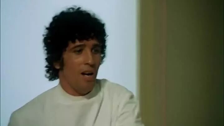 Нинетто даволи. Нинетто даволи невероятные приключения итальянцев в россии. Итальянцы в ахуе. Нинетто даволи приключения итальянцев в россии. Невероятные приключения итальянцев в россии фильм 1973.