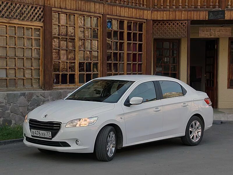 Peugeot 301. Peugeot 301 2013. Peugeot 301 Allure белая. Peugeot 301 Рестайлинг. Пежо 301 2013