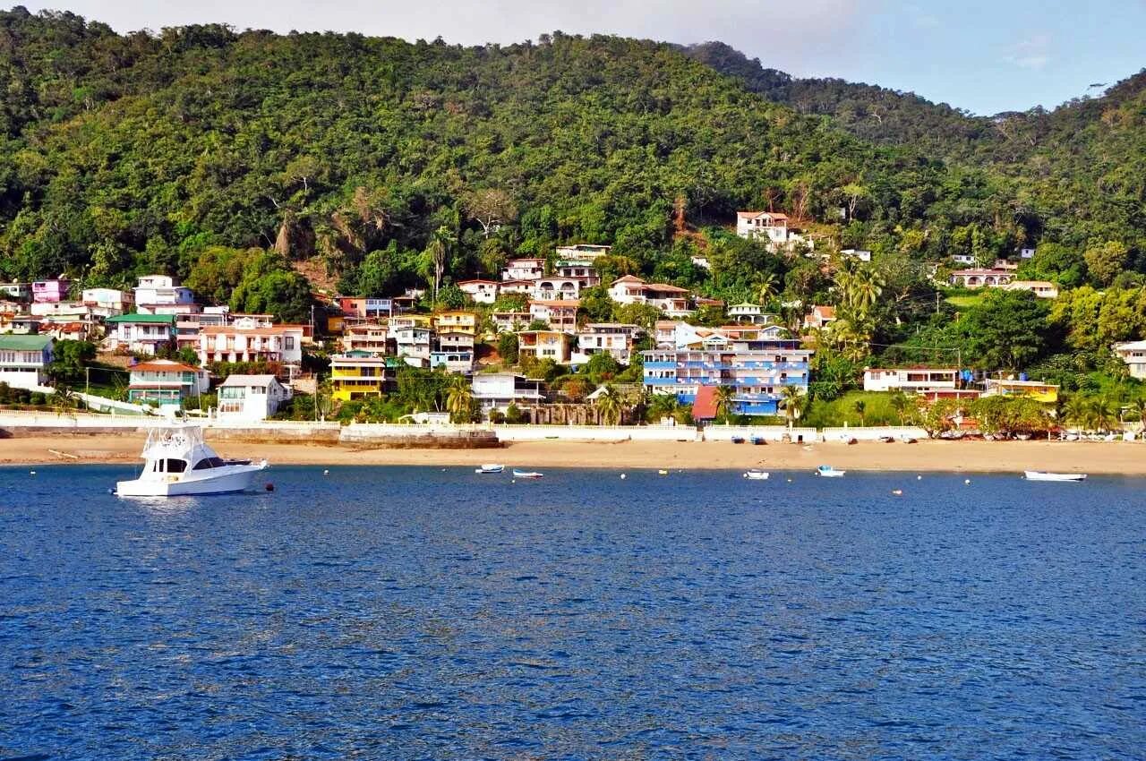 Табога. Табог. Табог. Табога страна. Панама остров табога крест на горе.