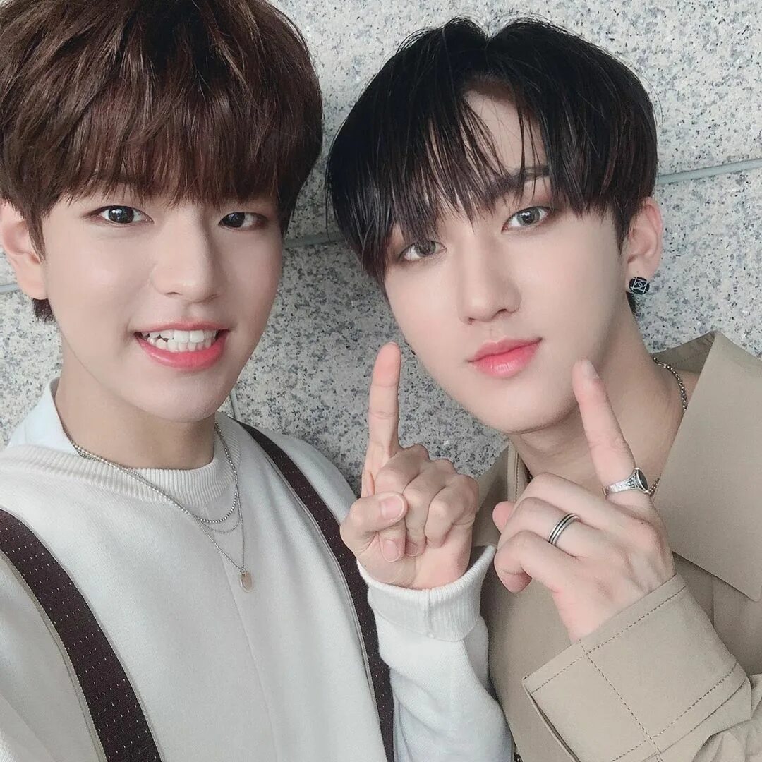 Чан и бин фф. Сынмин и чонин. сынмин и чанбин. сынмин и джисон. хенджин stray kids.