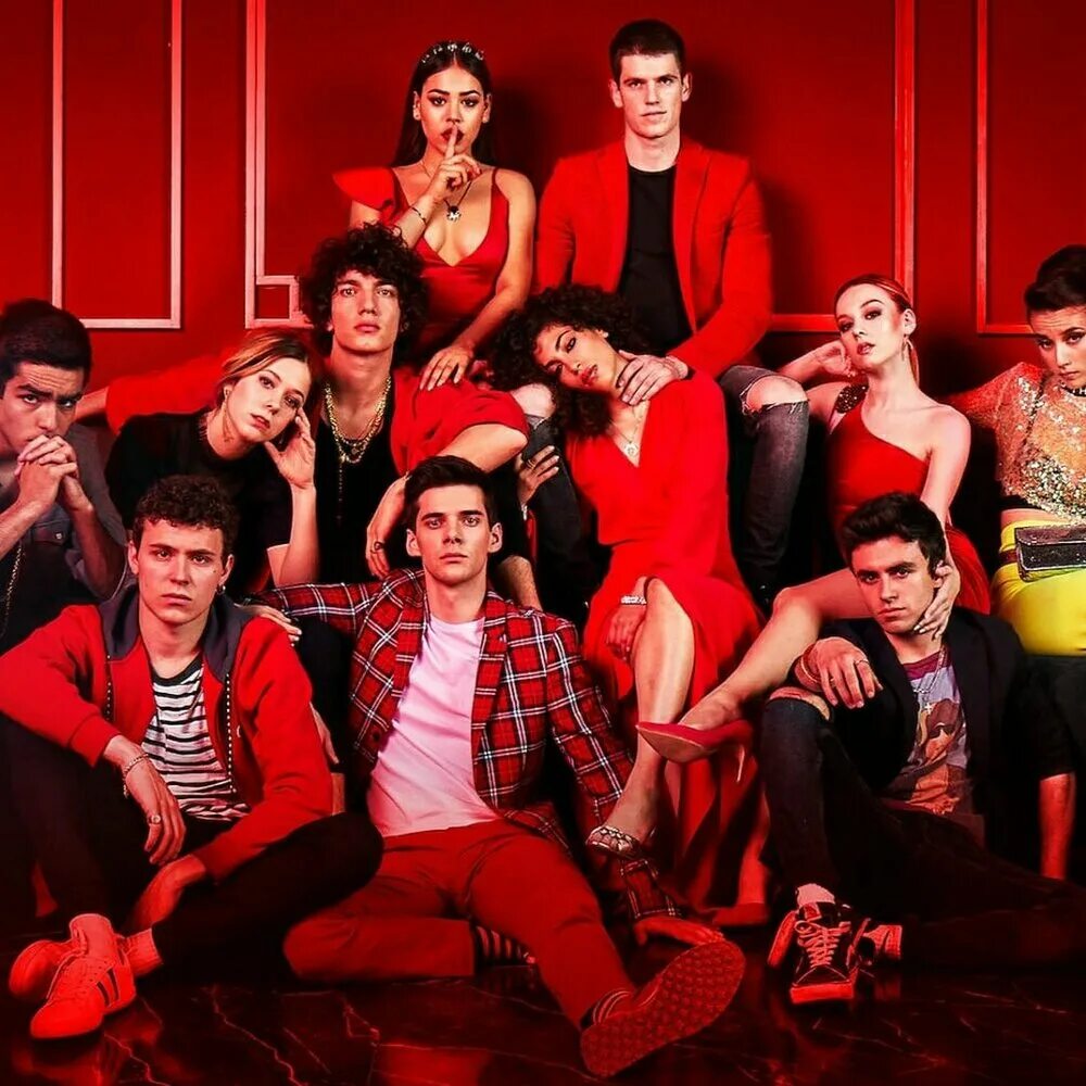 Сериал элита нетфликс 2018. Ты сериал нетфликс элли. Элита сериал 4 сезон постер. Сериал элита нетфликс. Элита карлос.