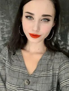Красивая ли я