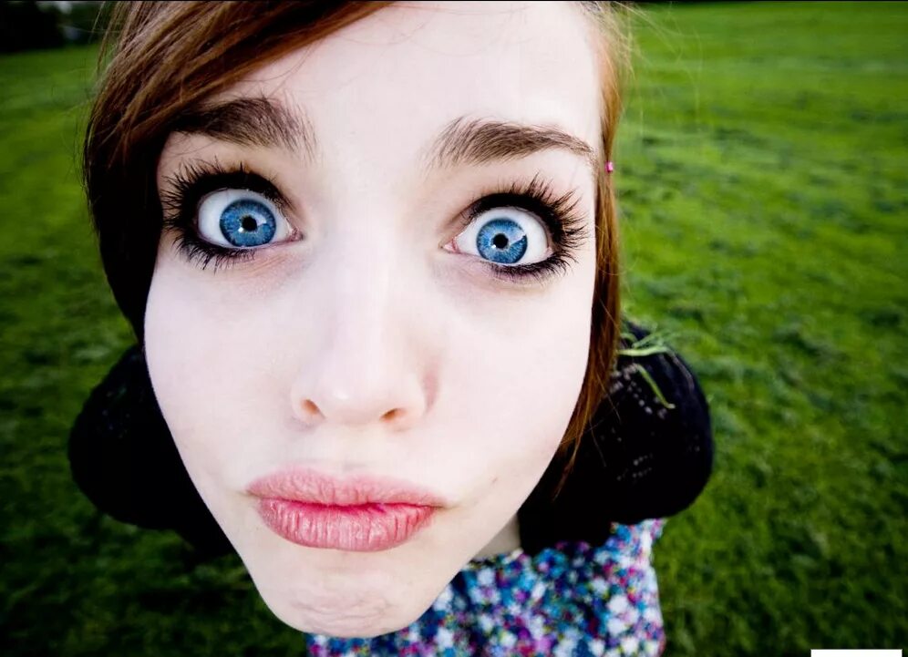 Глядя в твои глаза. Как милы мне твои глаза. Как милы мне твои глаза. Люблю твои глазки. Твой взгляд.