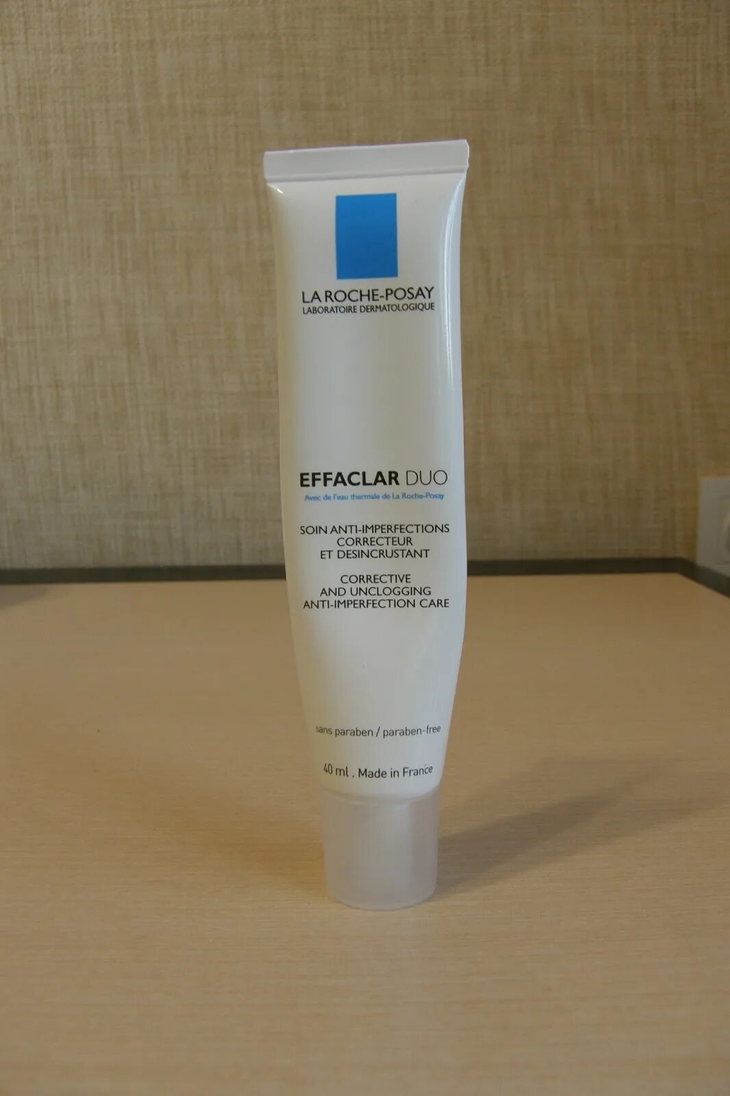 La roche posay effaclar duo soin correcteur. Крем la Roche Posay Effaclar Duo. Ля Рош дуо плюс крем. Крем Effaclar Duo + от la Roche-Posay. La Roche Posay Effaclar Duo Plus.