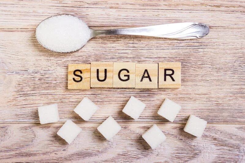 Слова из букв диабет. Сахар и вес картинки. Сахар на весах. Сахар на деревянной доске. Кубики сахара на ложке с лицом.