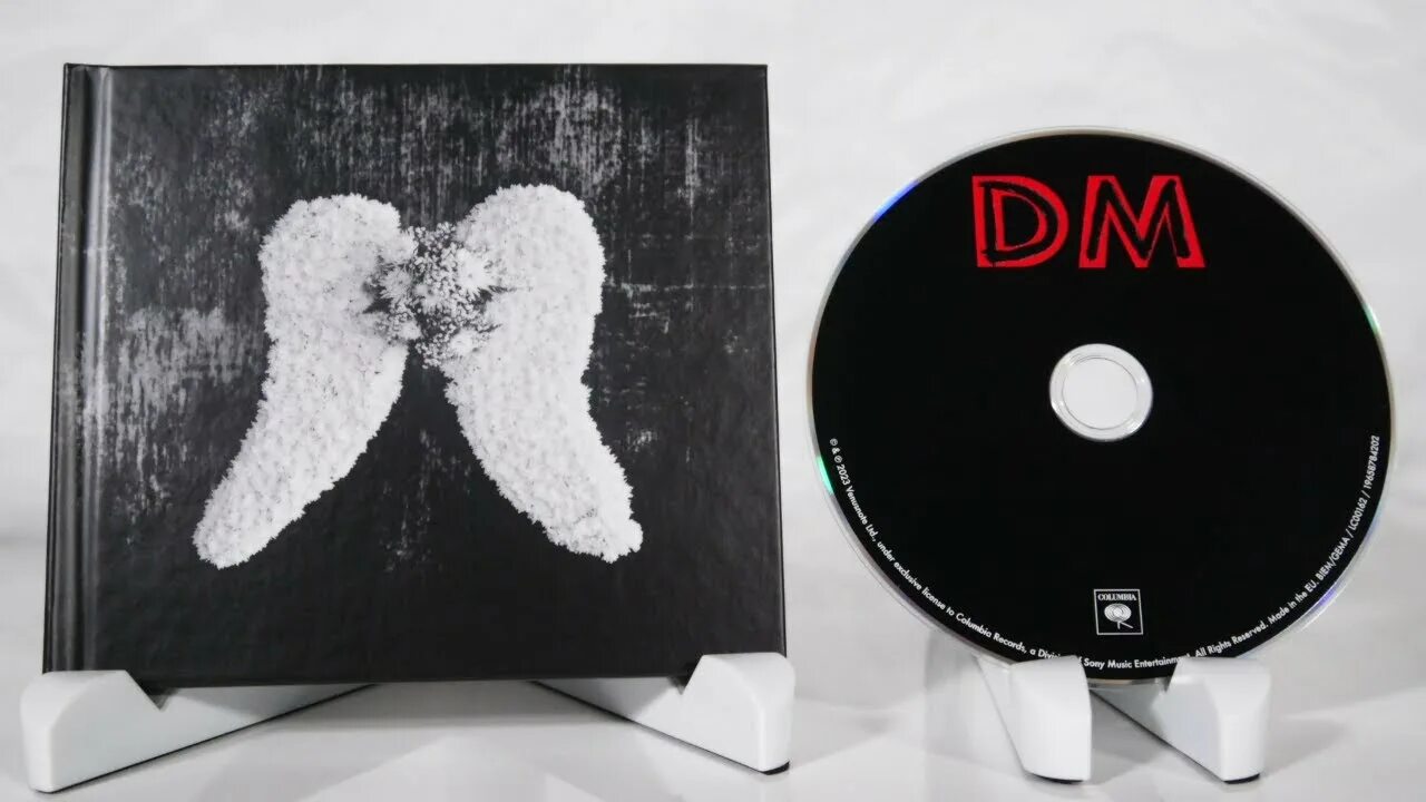 Моменто мод. Depeche mode memento mori 2025. depeche mode memento mori обложка. depeche mode memento mori album. обложка компакт диска депеш мод.