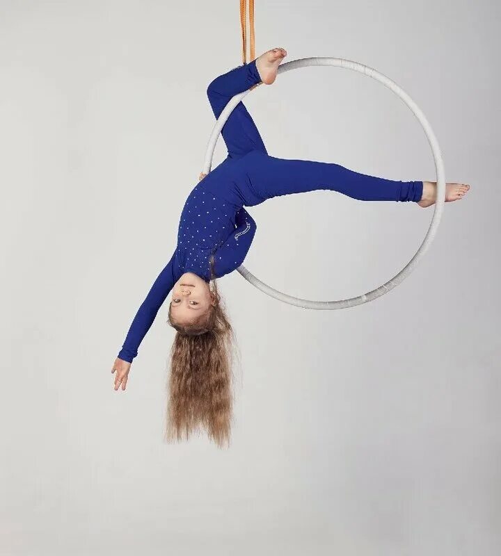 Воздушная гимнастика для детей. Светлана гибадуллина сургут. Воздушная гимнастика в нижнем новгороде для детей. Полотна цирк. Воздушная акробатика на полотнах.