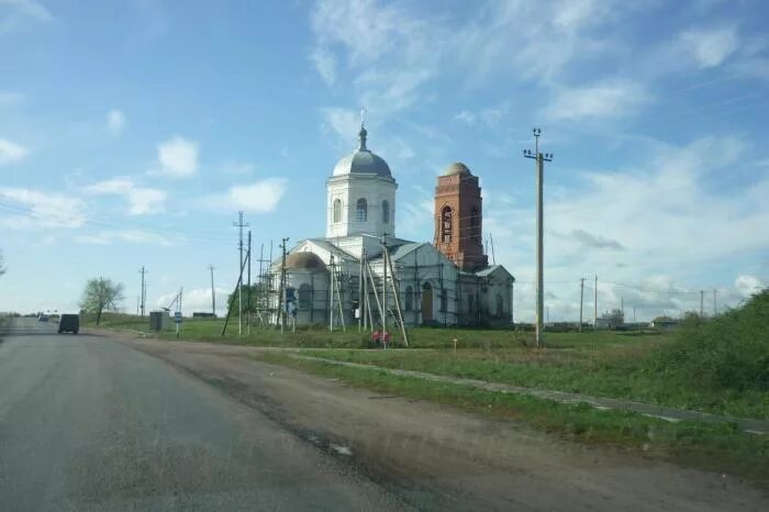 Погода монастырщина воронежской области. Село Монастырщина Богучарского района. Монастырщина Воронежская область. Село Монастырщина Воронежской области. Монастырщина Петропавловская Церковь.