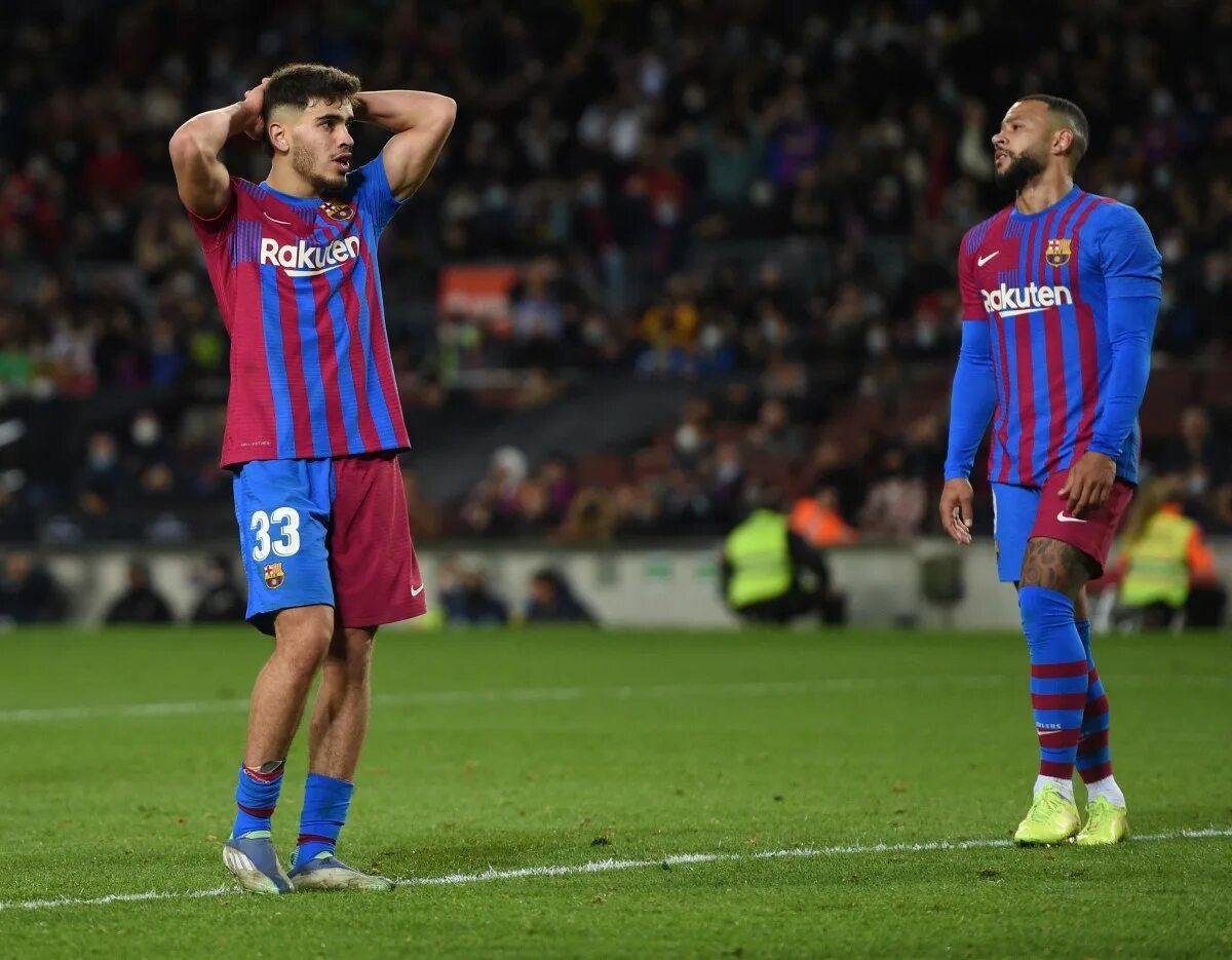 Барса вильярреал. Culer барселона. Barcelonnas legendaryy cb's. Коутиньо vs барселона. Барселона 2019.