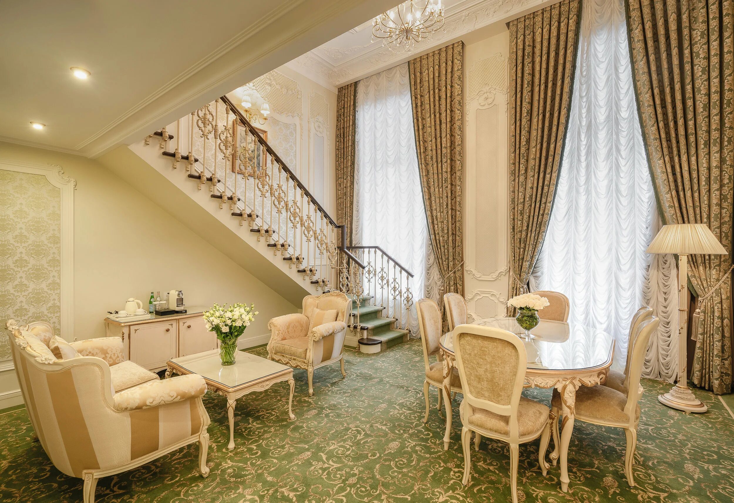 Отель эрмитаж сайт. Гостиница эрмитаж санкт-петербург. the hermitage hotel санкт-петербург. гостиница государственного эрмитажа. гостиница эрмитаж 4 звезды в москве.